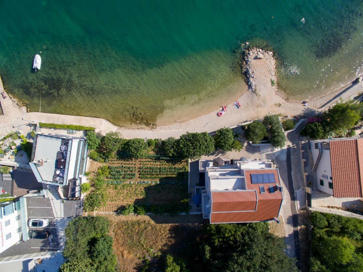 Maruna House Maslenica Luaran gambar